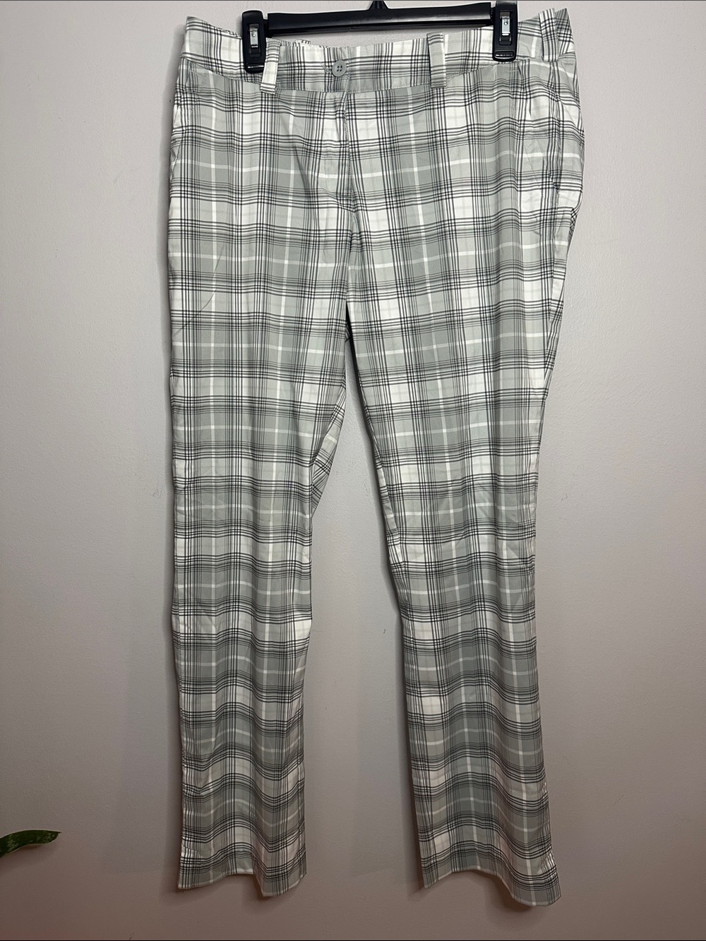 Nike women's Plaid Golf Pants  in Light Gray and White